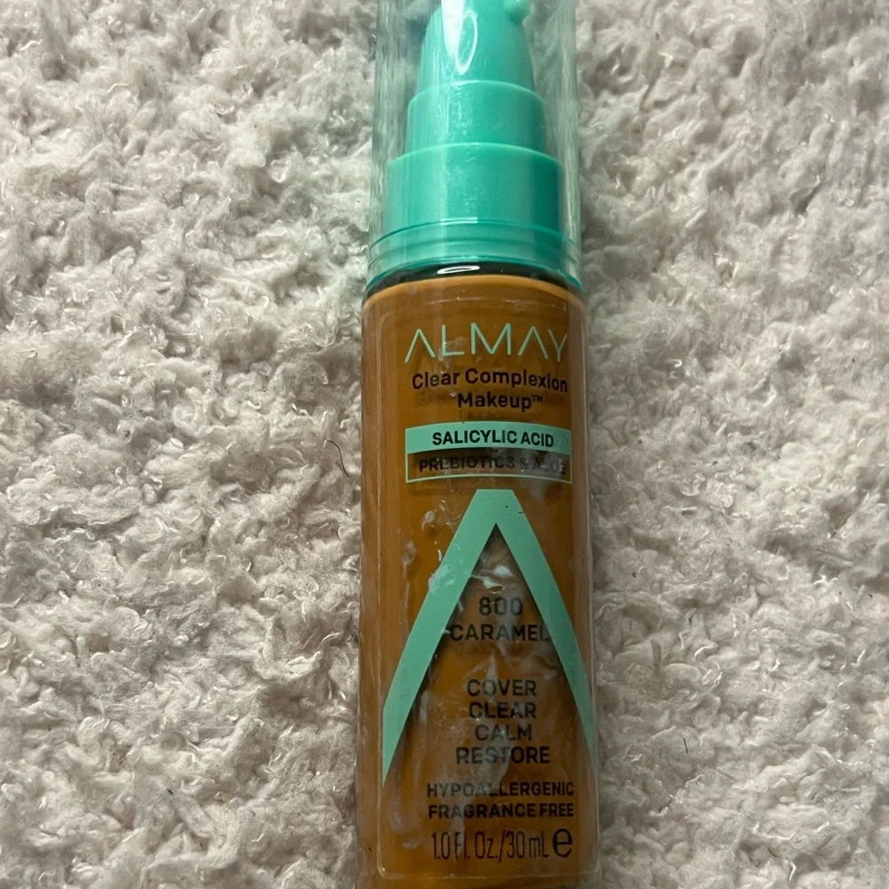 🤍New Almay Clear Complexion Foundation🤍